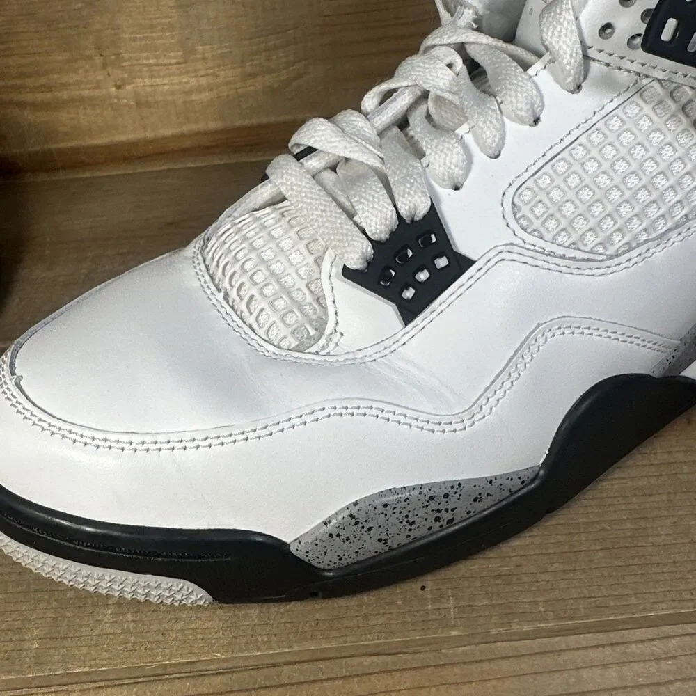 Size 11 Nike Air Jordan 4 Retro 2025 White Cement B-Grade Nike Refurb FV5029-100